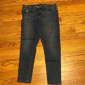 Banana Republic size 31/12 dark denim jeans
Offers accepted